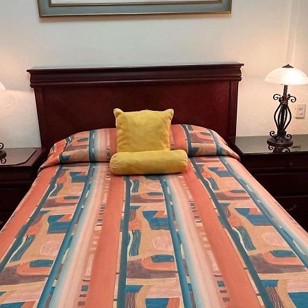 Hotel Antigua Casa De Piedra ซานมิเกล เด อาเญนเด ภายนอก รูปภาพ