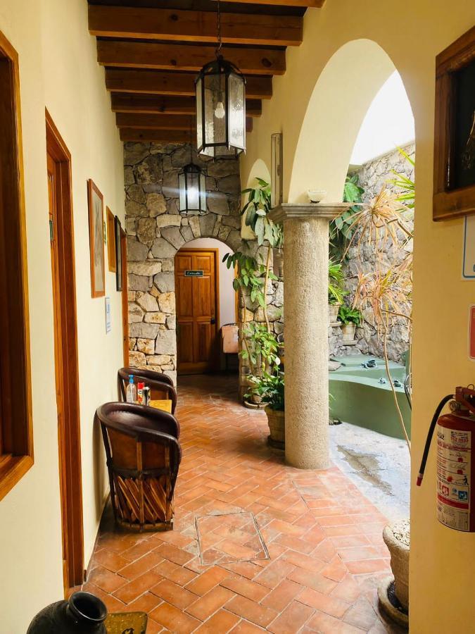Hotel Antigua Casa De Piedra ซานมิเกล เด อาเญนเด ภายนอก รูปภาพ