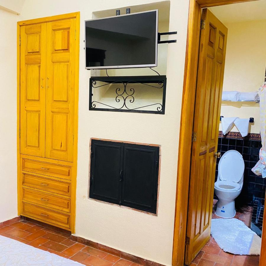 Hotel Antigua Casa De Piedra ซานมิเกล เด อาเญนเด ภายนอก รูปภาพ