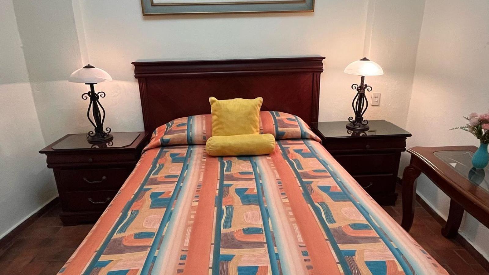 Hotel Antigua Casa De Piedra ซานมิเกล เด อาเญนเด ภายนอก รูปภาพ